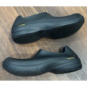 TredSafe Work Clogs Shoes Oil & Slip Resistant Men Size 9 Women Size 10 W Black